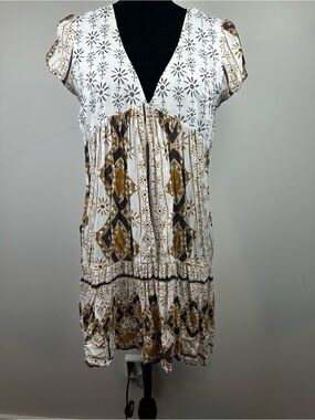 Boho V-Neck Printed Tunic Dress in White and Gold